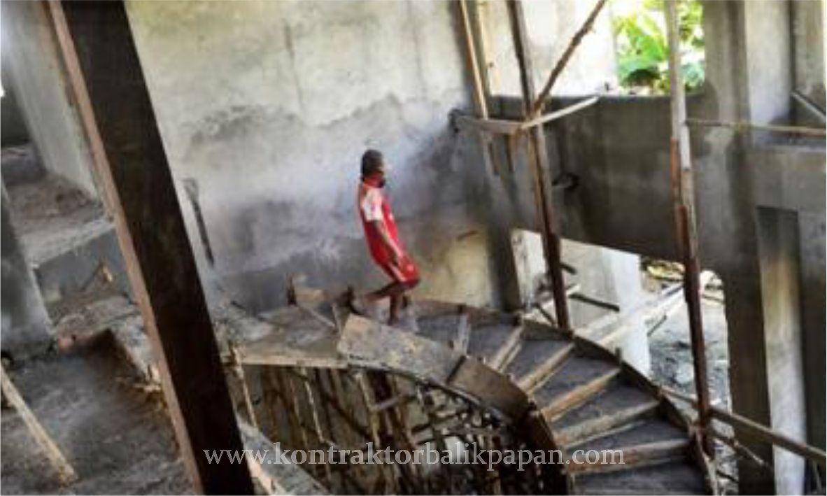 Jasa Desain Bangun Rumah 2 Lantai 1010m2 Mr.Adi P Babulu Darat - Arsitek Kontraktor Balikpapan 15