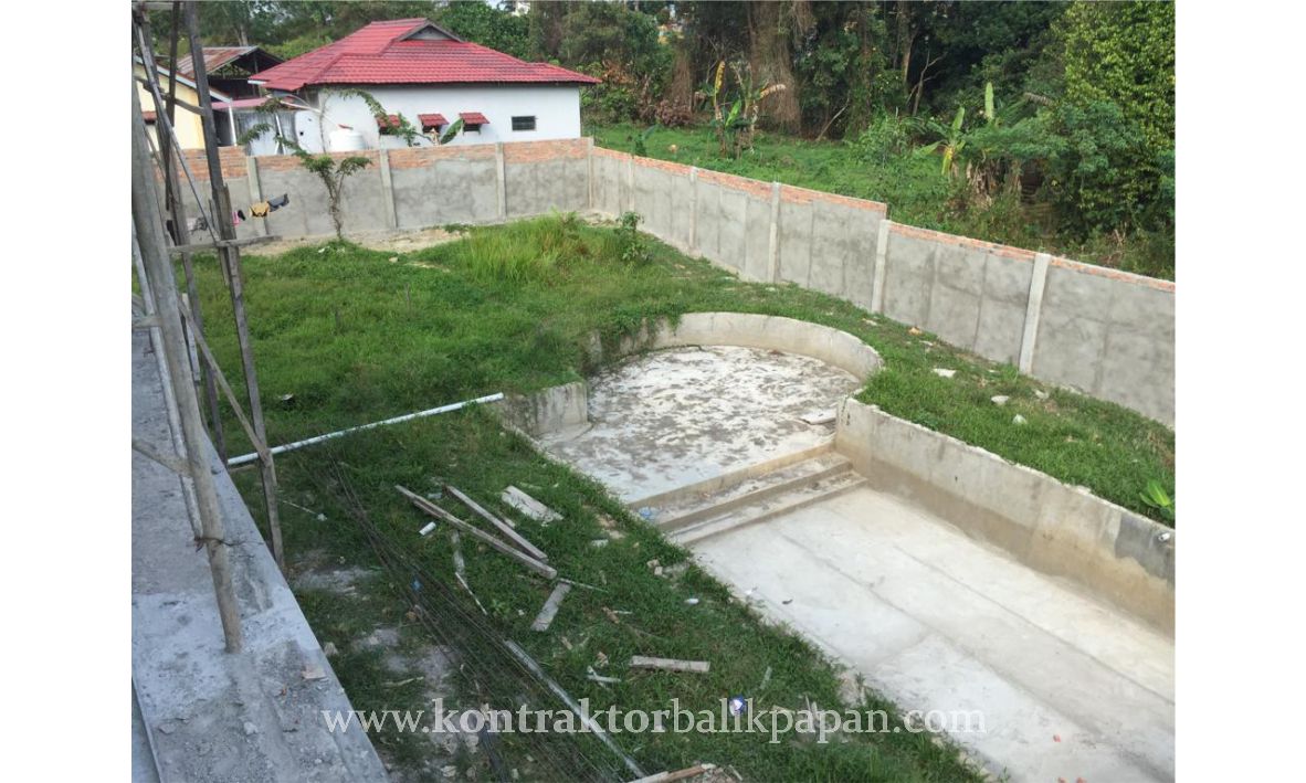 Jasa Desain Bangun Rumah 2 Lantai dan Pool Mr.Christian J Telindung - Arsitek Kontraktor Balikpapan 03